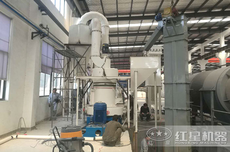 方解石磨粉設(shè)備現(xiàn)場二
