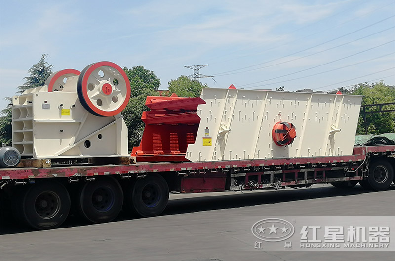 粉碎機產(chǎn)品發(fā)貨