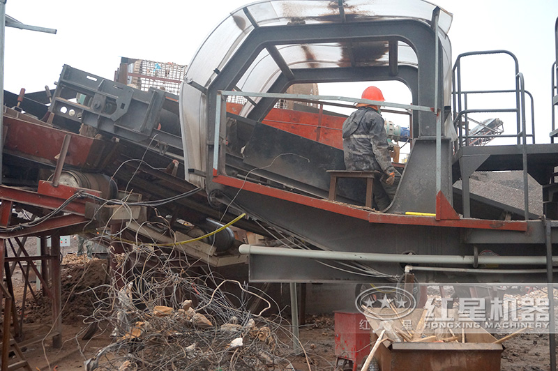 建筑垃圾再處理時分選出來的鋼筋 建筑垃圾再處理時分選出來的鋼筋