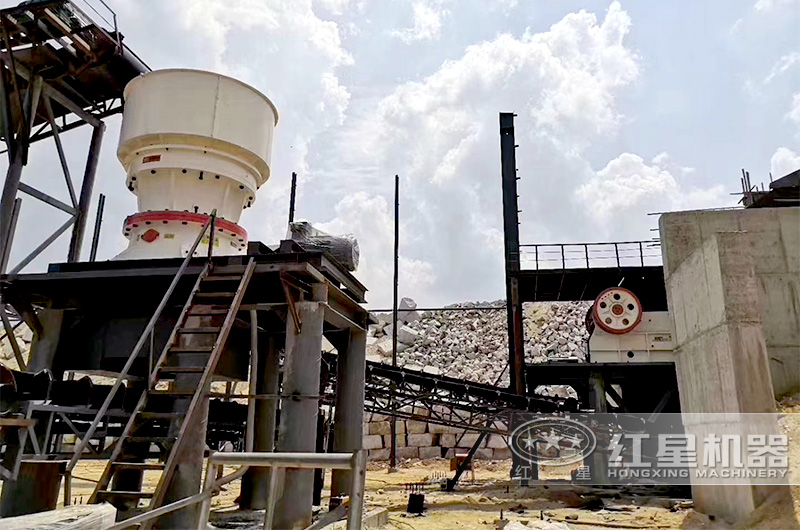 顎破搭配單缸圓錐破現(xiàn)場