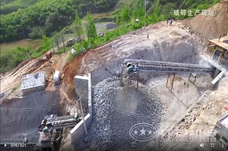 青石破碎現(xiàn)場(chǎng)實(shí)拍