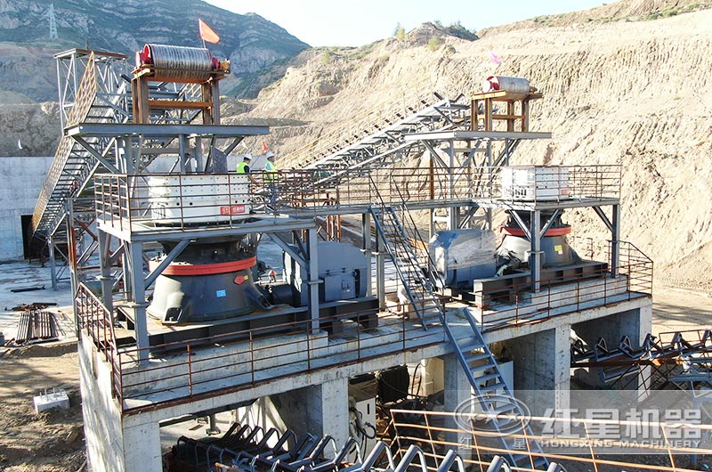 圓錐破碎機工作現(xiàn)場圖片