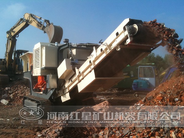 建筑垃圾破碎機(jī)現(xiàn)場一