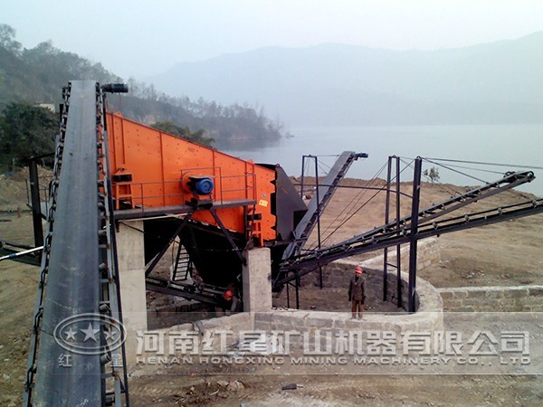 河北270t/h蛇紋巖破碎生產(chǎn)線價(jià)格