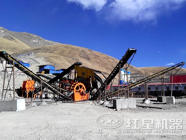 新型節(jié)能洗砂機(jī)現(xiàn)場(chǎng)實(shí)例