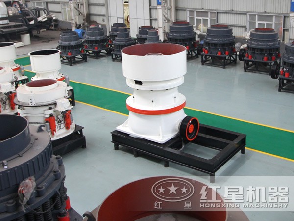 單缸液壓圓錐破碎機(jī)車間