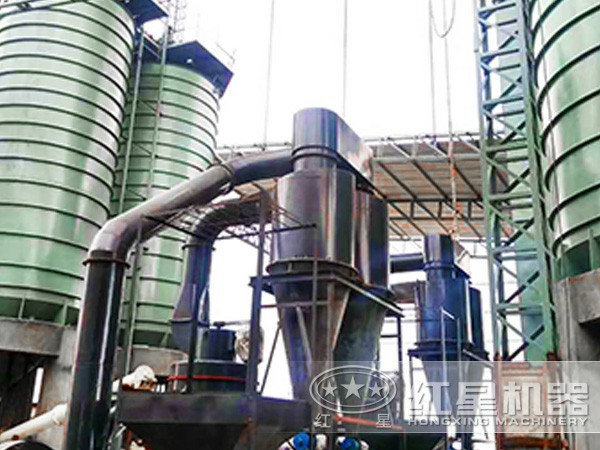 1100tph雷蒙磨現(xiàn)場(chǎng)圖 1100tph雷蒙磨現(xiàn)場(chǎng)圖