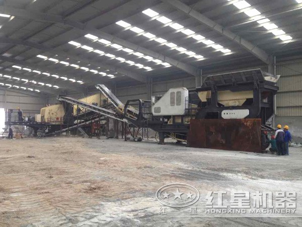 移動(dòng)式碎煤機(jī)