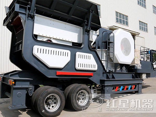 新款小型移動(dòng)式破碎機(jī)廠區(qū)圖