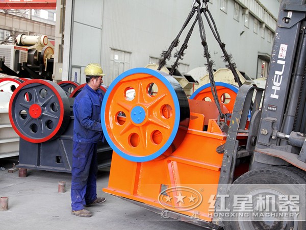 顎式破碎機 顎式破碎機