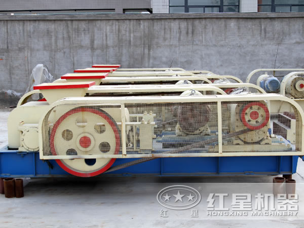 對輥破碎機(jī)廠區(qū)圖