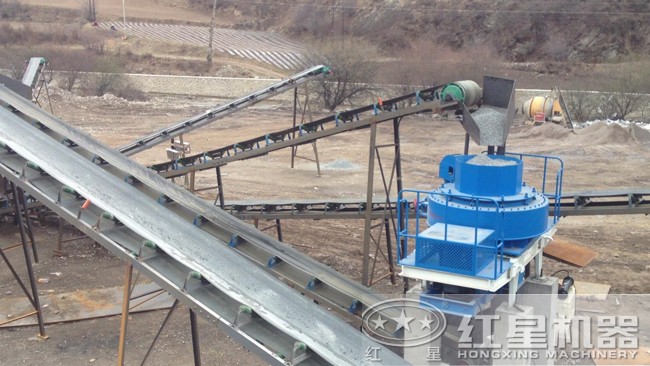 沖擊式破碎機-----客戶使用現(xiàn)場 沖擊式破碎機-----客戶使用現(xiàn)場