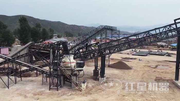 河卵石制砂現(xiàn)場(chǎng)圖 