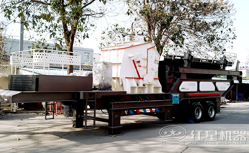 移動(dòng)式反擊破碎機(jī)