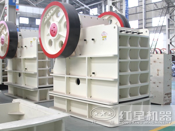 顎式破碎機(jī)