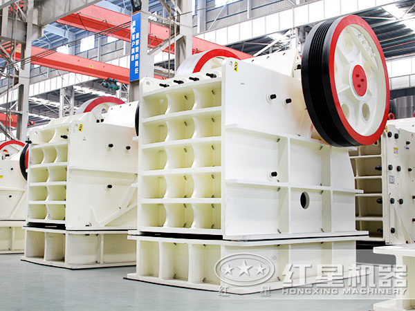 顎式破碎機 顎式破碎機