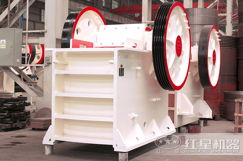 600*900顎式破碎機