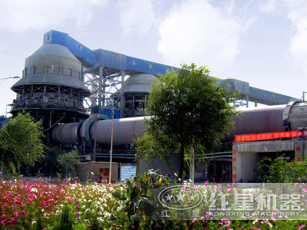 回轉(zhuǎn)窯現(xiàn)場作業(yè)圖