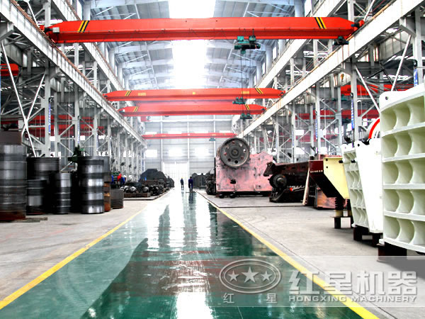 破碎機(jī)廠區(qū)