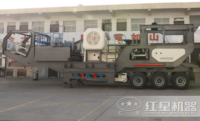 HX輪胎顎破移動破碎站廠區(qū)發(fā)貨圖