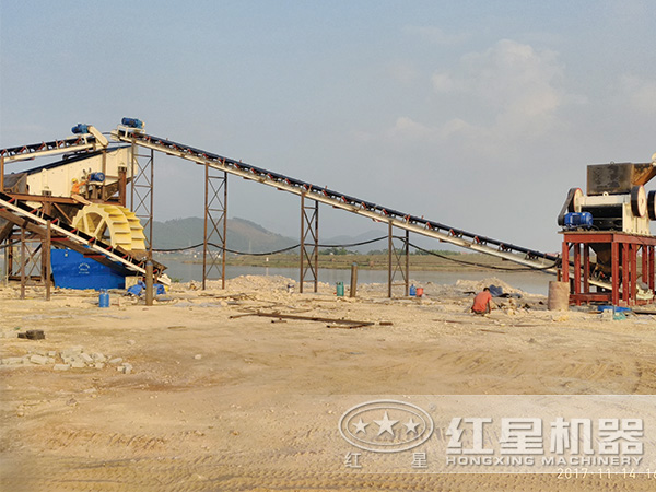 紅星HVI整形機(jī)現(xiàn)場(chǎng) 紅星HVI整形機(jī)現(xiàn)場(chǎng)