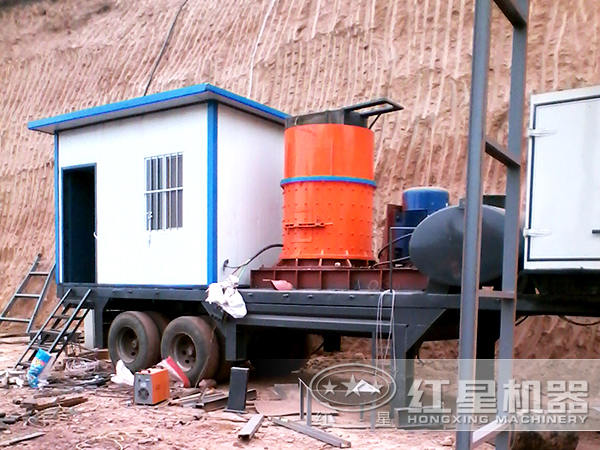 移動(dòng)式復(fù)合破碎機(jī)