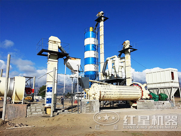 一小時可處理84--615噸的河沙球磨機(jī)型號現(xiàn)場作業(yè)圖