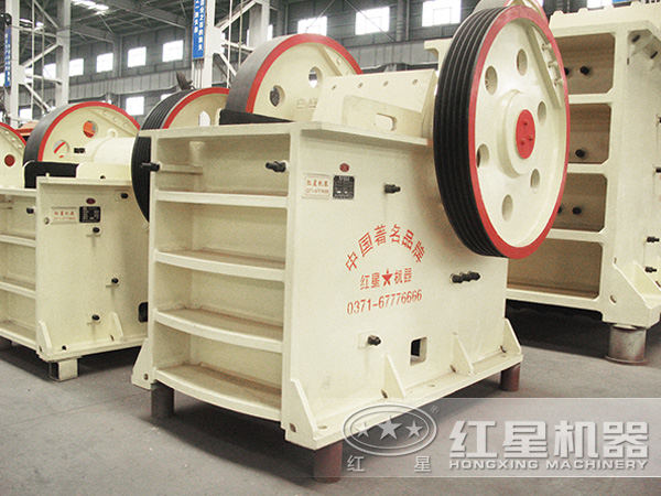 PE顎式破碎機(jī) PE顎式破碎機(jī)