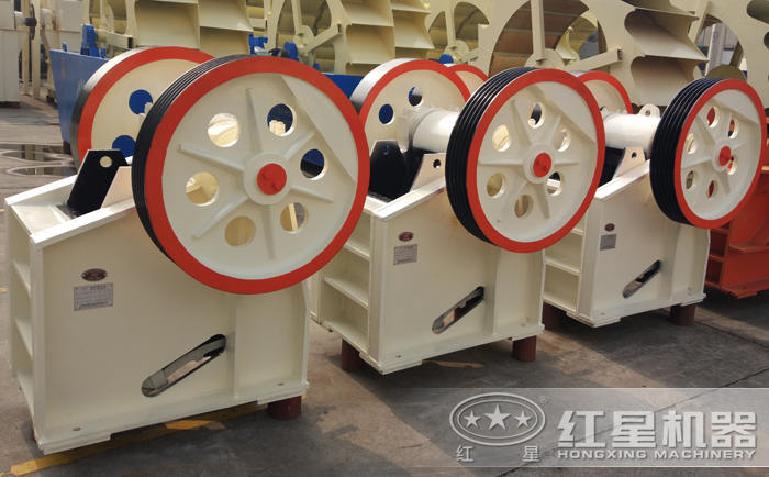 鄂式破碎機(jī) 鄂式破碎機(jī)