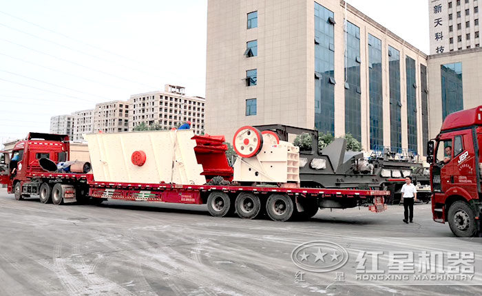 小型石料粉碎機發(fā)貨圖 小型石料粉碎機發(fā)貨圖