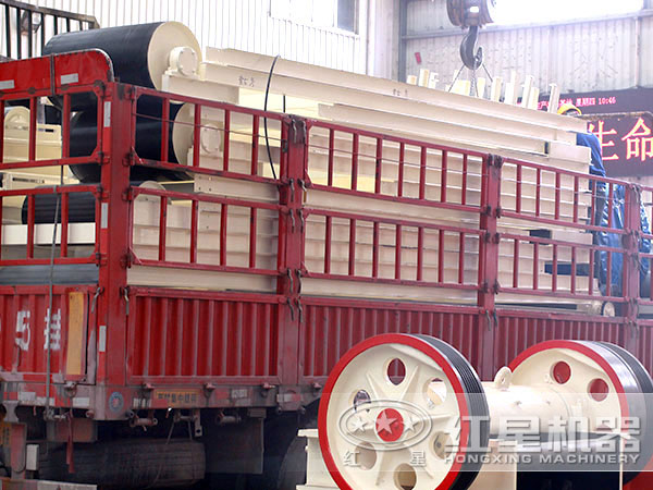 皮帶輸送機(jī)