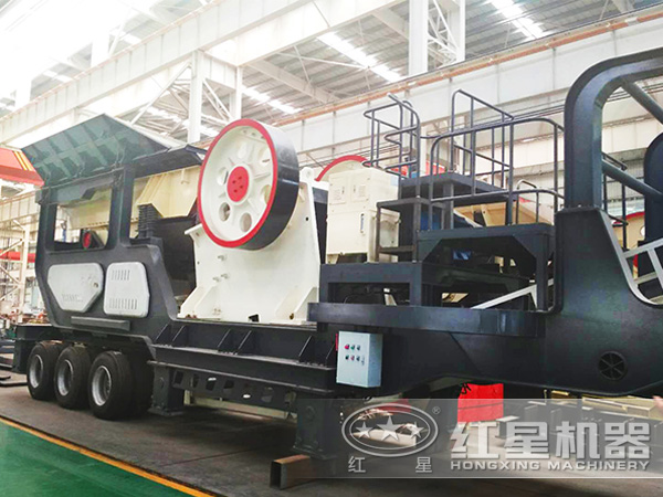 輪胎顎式碎石機(jī)