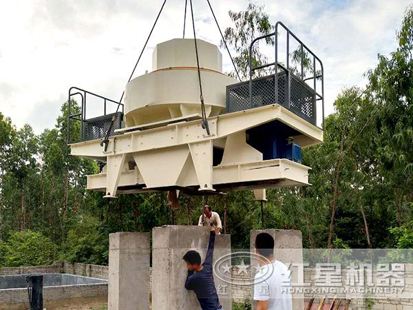 新一代石頭制砂機(jī)生產(chǎn)現(xiàn)場圖