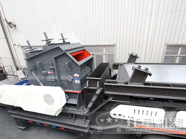 反擊破移動破碎機(jī)圖