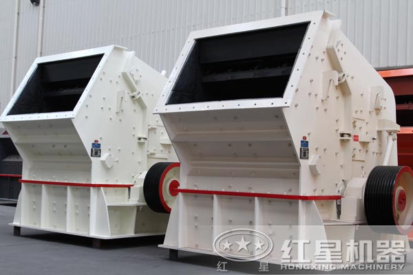 1315反擊破碎機(jī)