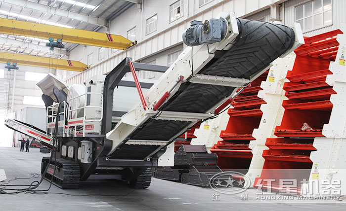 新型移動破碎機(jī)