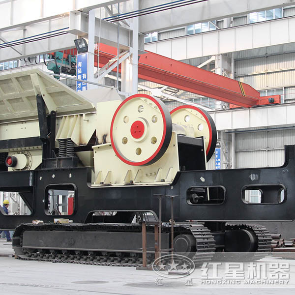 新一代多功能可搖控控制的移動(dòng)破碎站