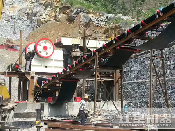 大理石破碎現(xiàn)場 大理石破碎現(xiàn)場