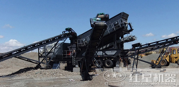 新型車載碎石機(jī)處理廢石料 新型車載碎石機(jī)處理廢石料