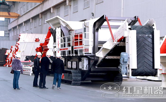 (履帶式）可移動人工制砂機