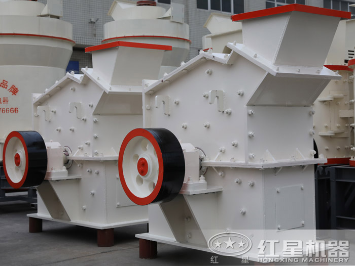 PXJ800×400細(xì)碎機(jī)車(chē)間 PXJ800×400細(xì)碎機(jī)車(chē)間