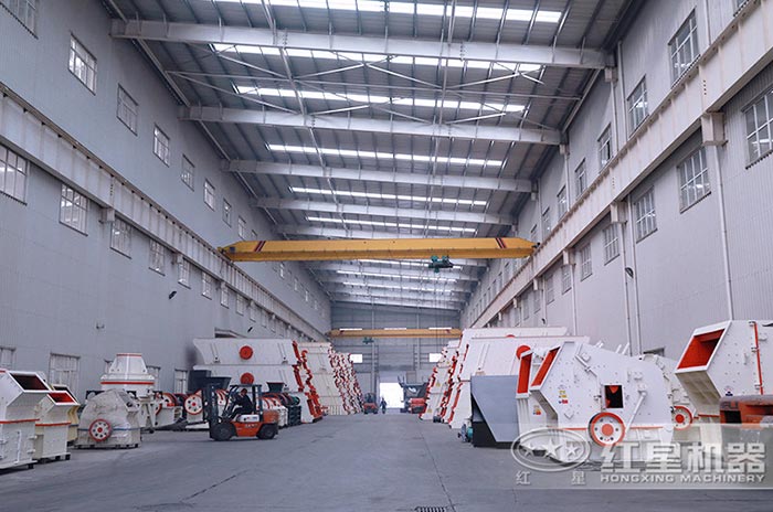 青石破碎機(jī)生產(chǎn)車間