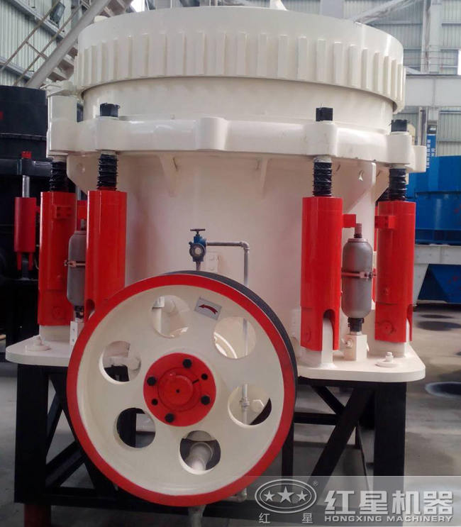 二級(jí)破碎設(shè)備圓錐破碎機(jī)