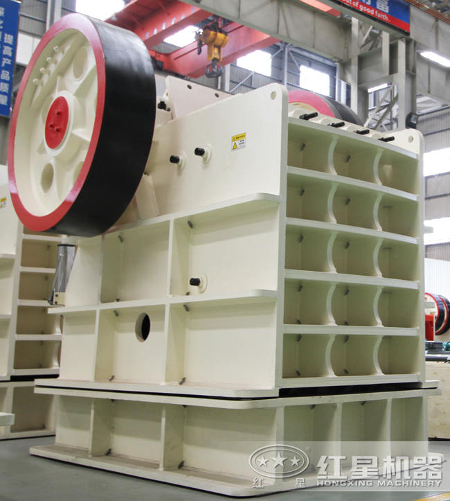 石料粗破機(jī)顎式破碎機(jī)