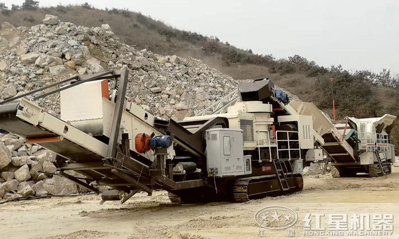 履帶柴油式移動破碎篩分一體機(jī)