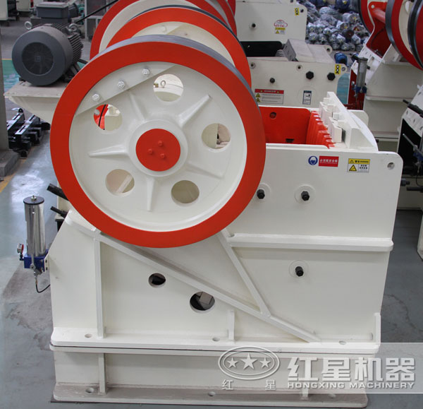 顎式破碎機(jī) 顎式破碎機(jī)