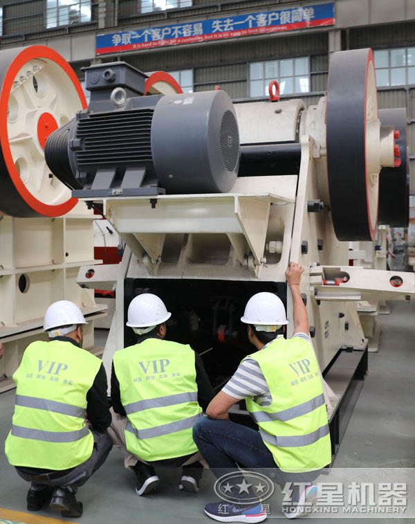 紅星車間寫實---印度客戶正在了解CJ歐版顎破的具體情況