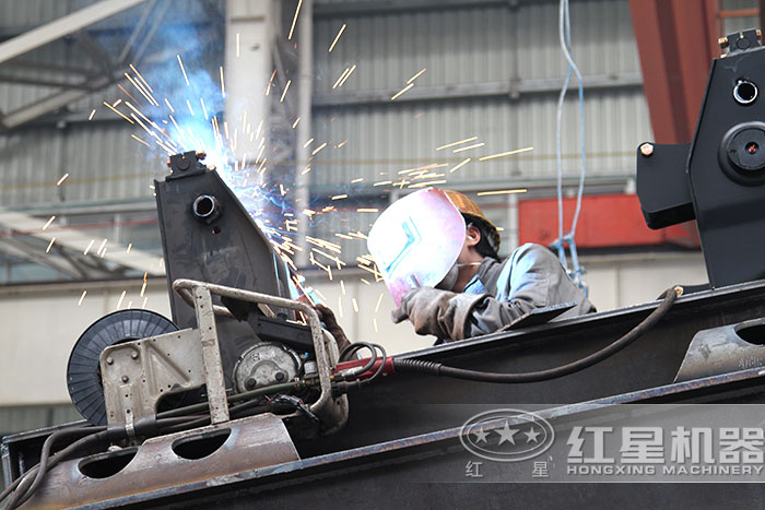 紅星磕石機(jī)設(shè)備選材精良