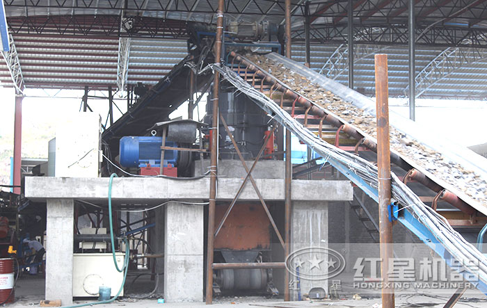 經(jīng)過鄂式破碎機加工之后的物料再次細碎