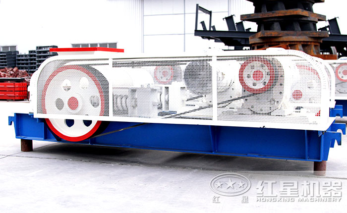 小型對(duì)輥破碎機(jī)